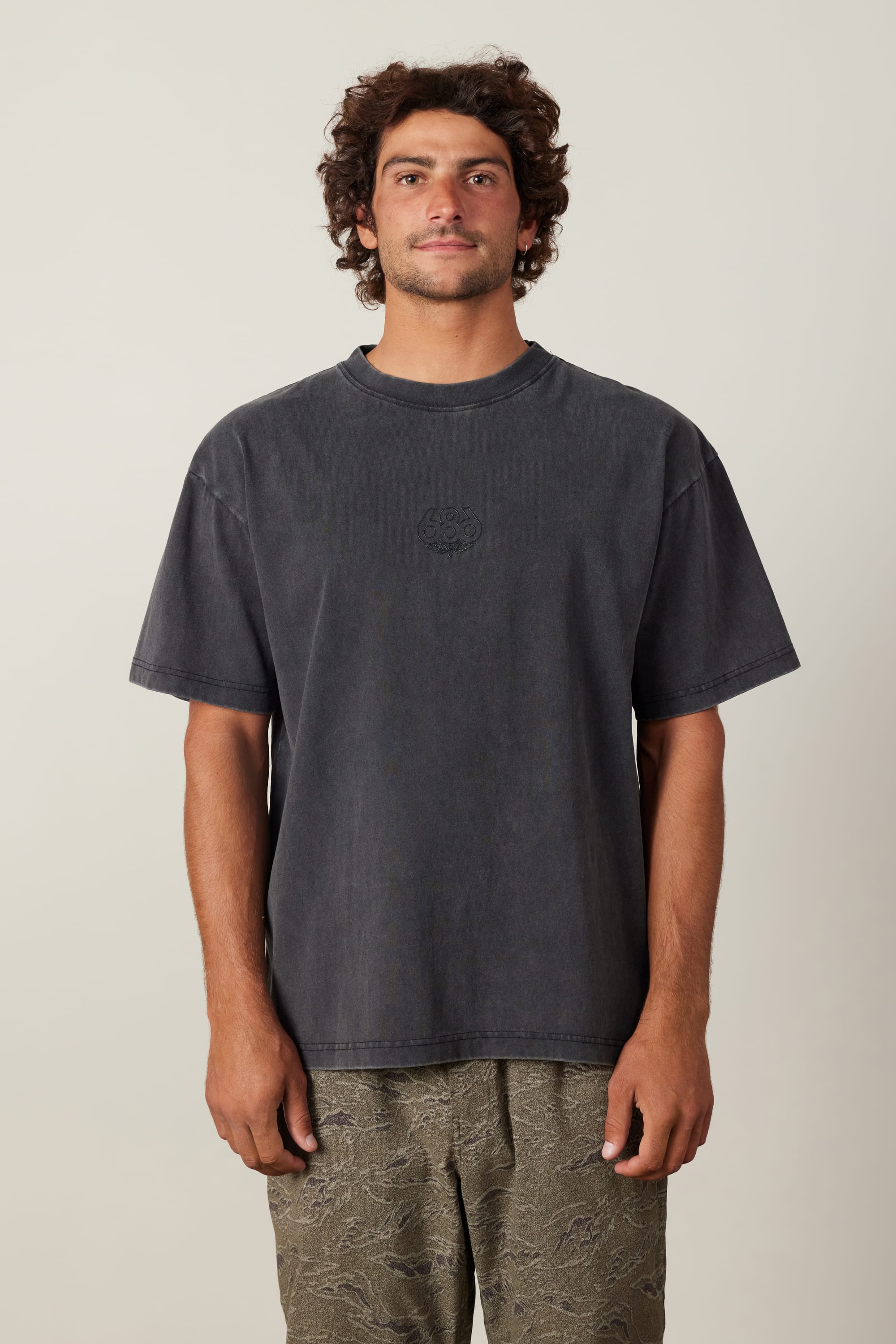 686 High Def Relaxed S/S Tee - Image 3