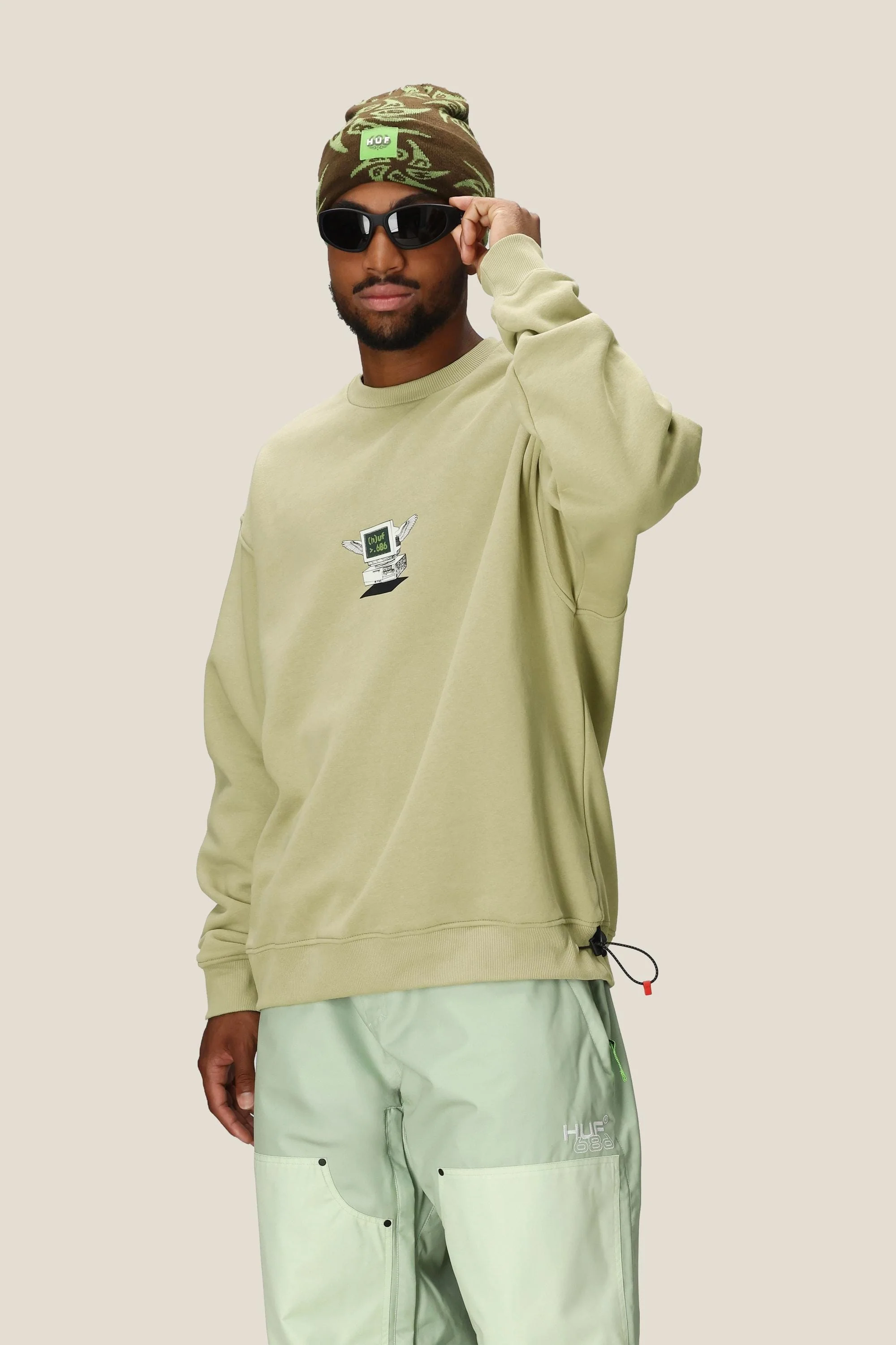 686 HUF Premium Heavyweight Crew Sweatshirt - Image 11