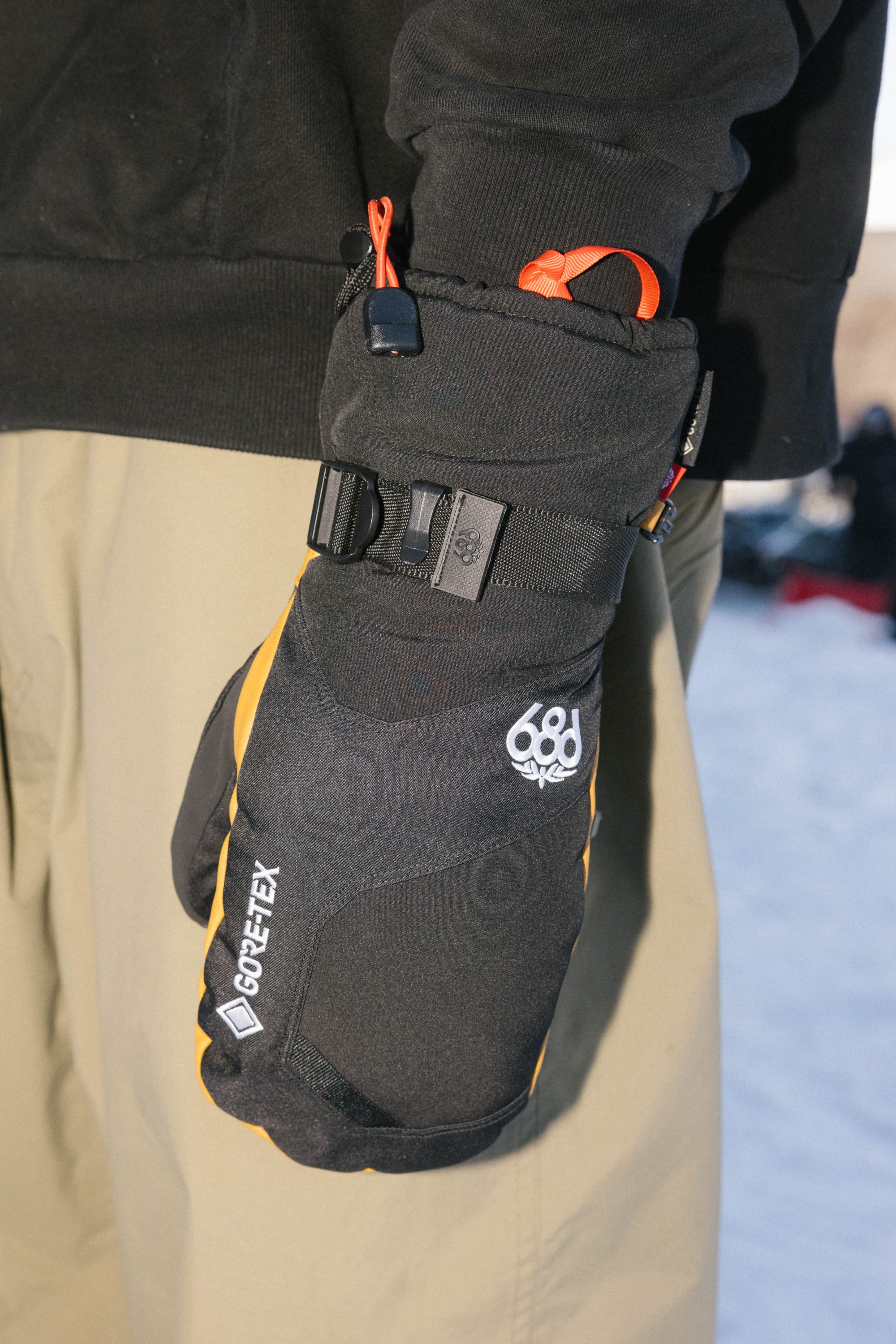 686 Men's GORE-TEX Leather Linear™ Mitt - Image 7