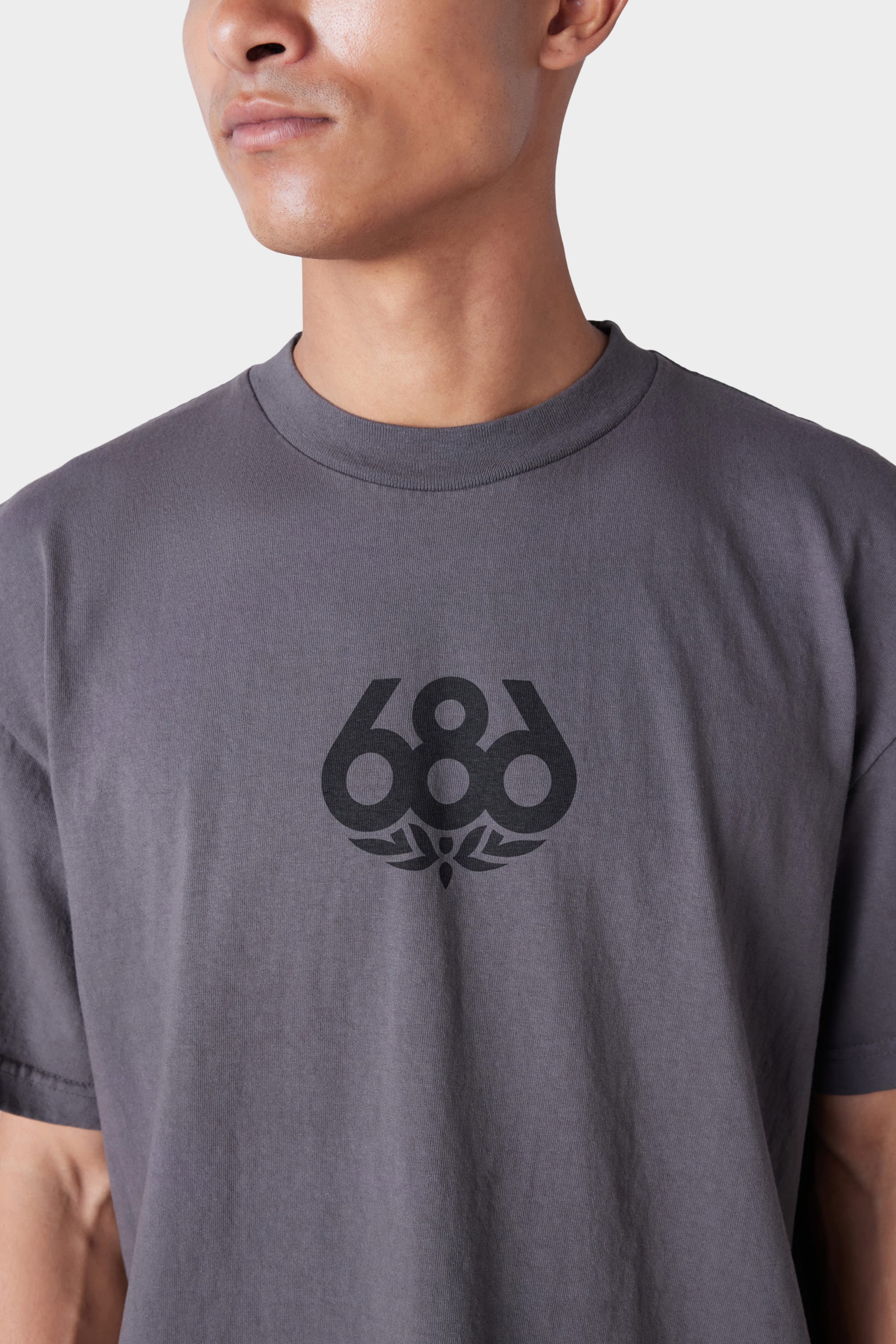 686 Men's Wreath Short Sleeve Tee - Image 5