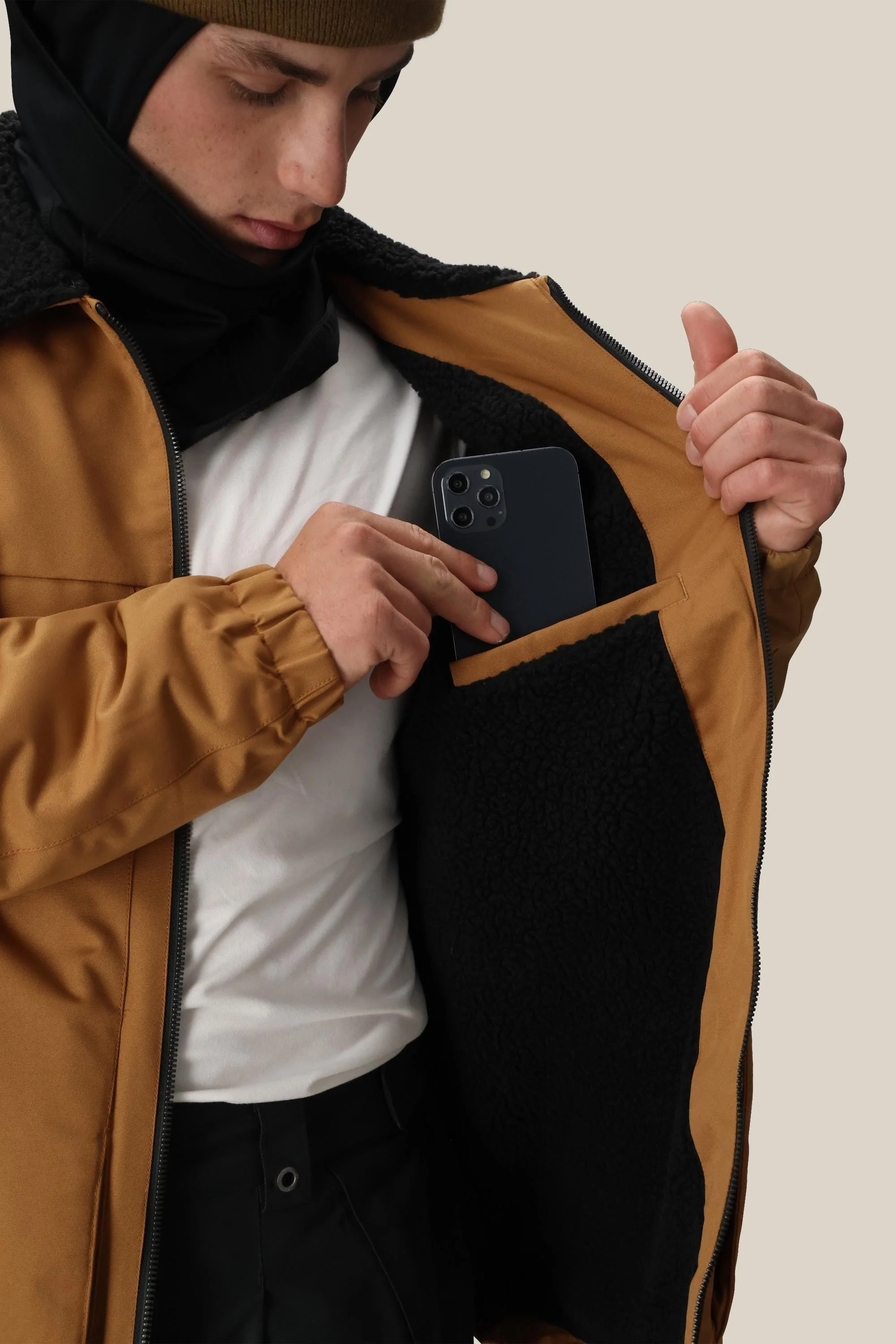 686 Men's Caim Insulated Jacket - Image 11