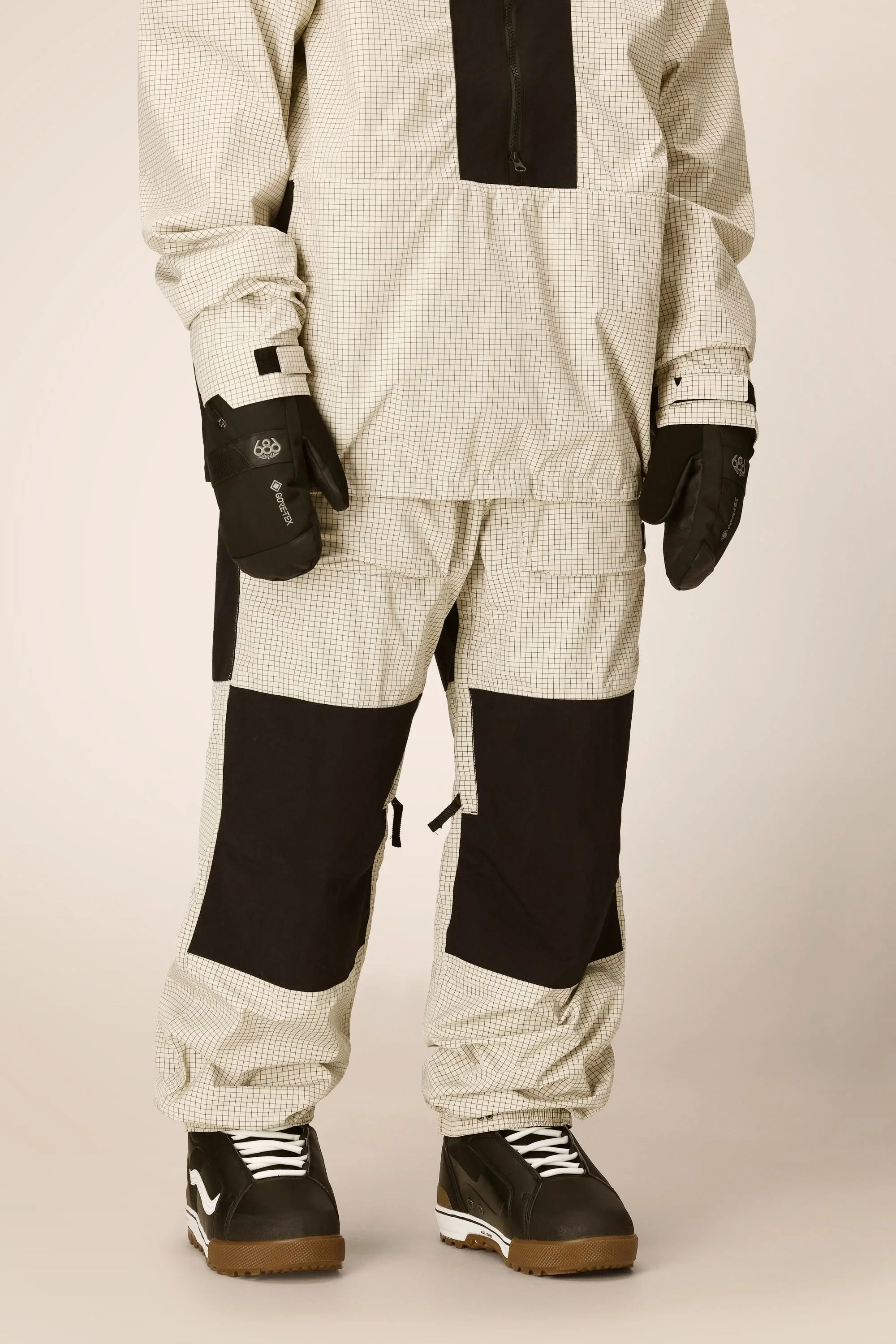 686 Ghost™ 2.5L Pant - Image 16