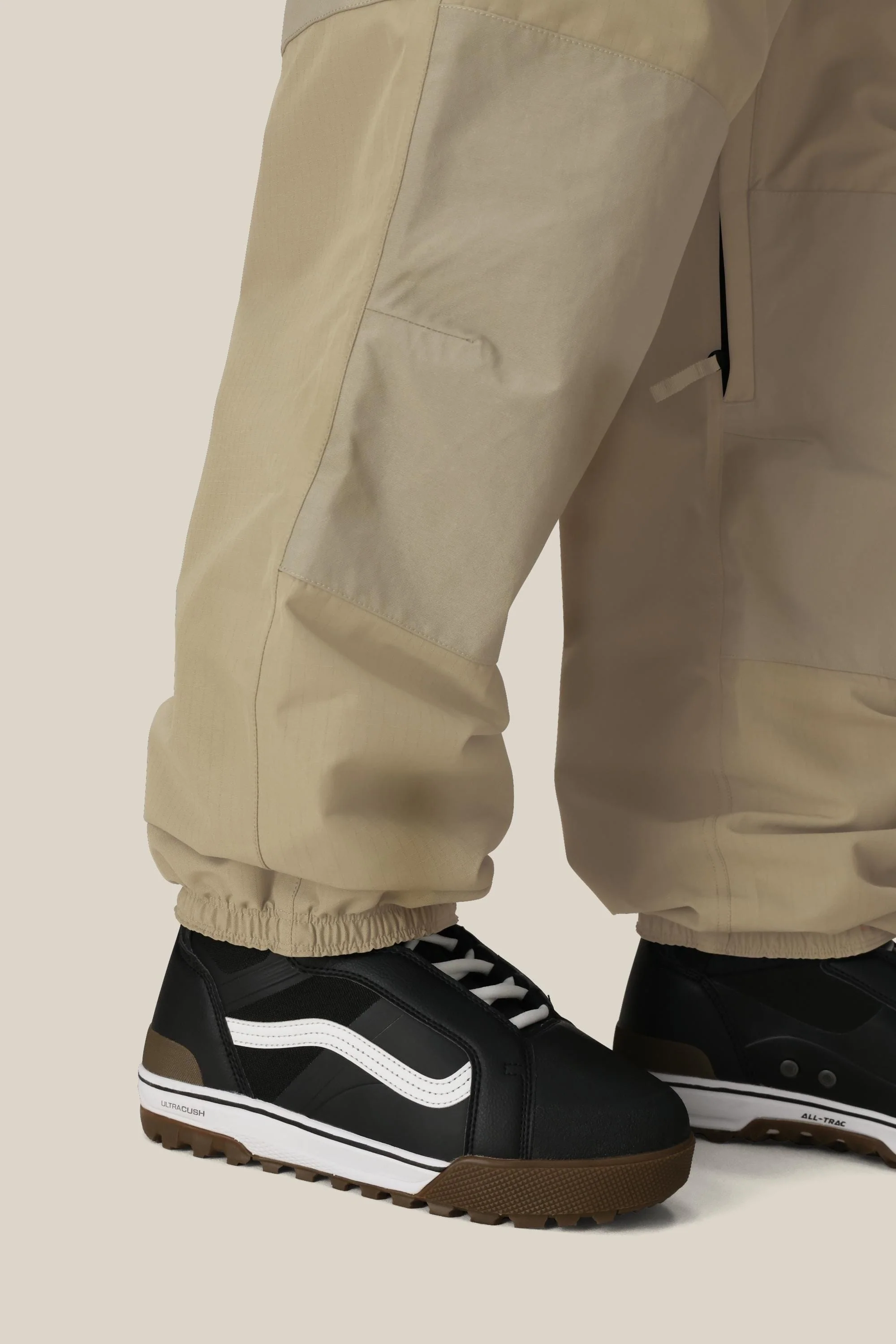 686 Ghost™ 2.5L Pant - Image 23