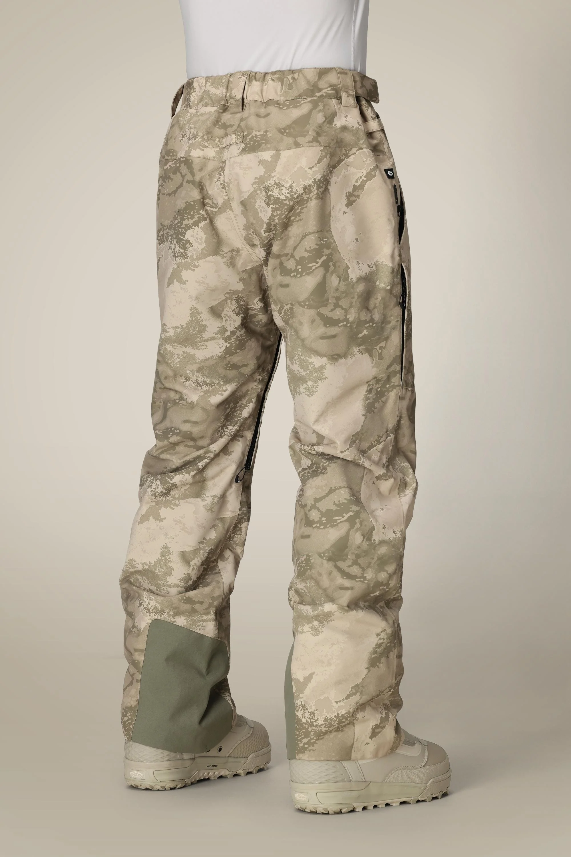 686 Men's GORE-TEX Core Shell Pant - Image 12