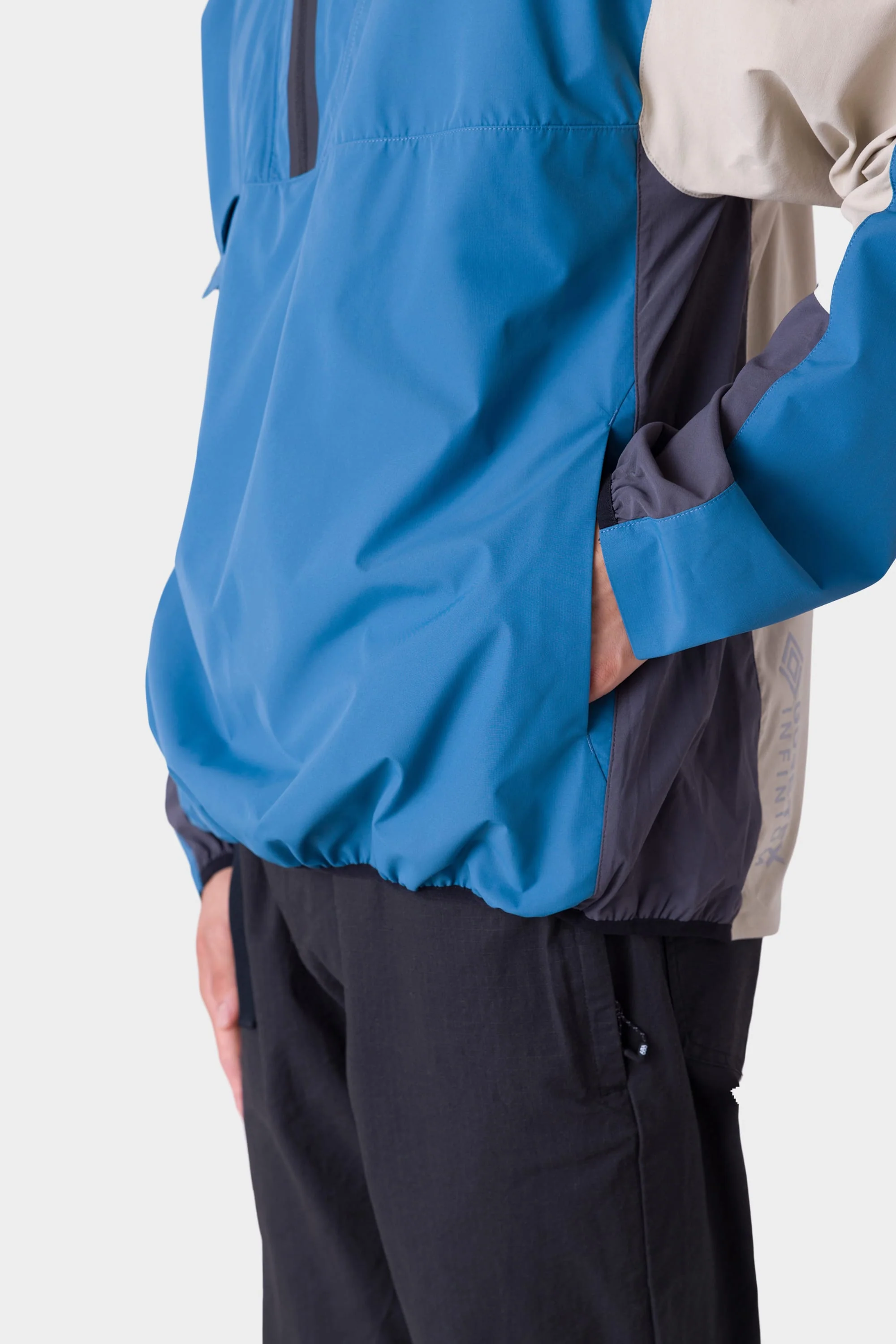 686 Men's GORE-TEX Windstopper Voyager Anorak - Image 23