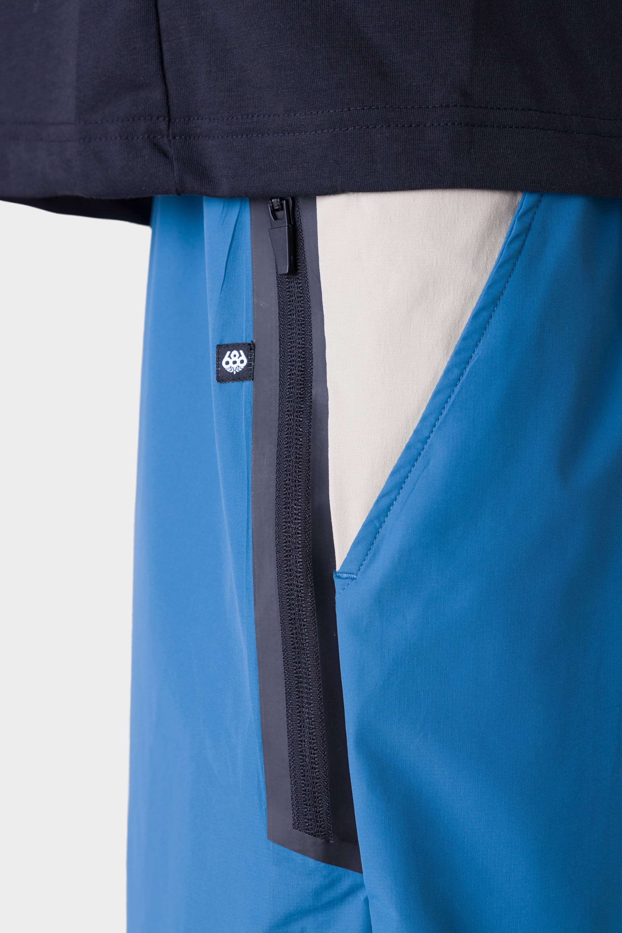 686 Men's GORE-TEX Windstopper Voyager Pant - Image 17
