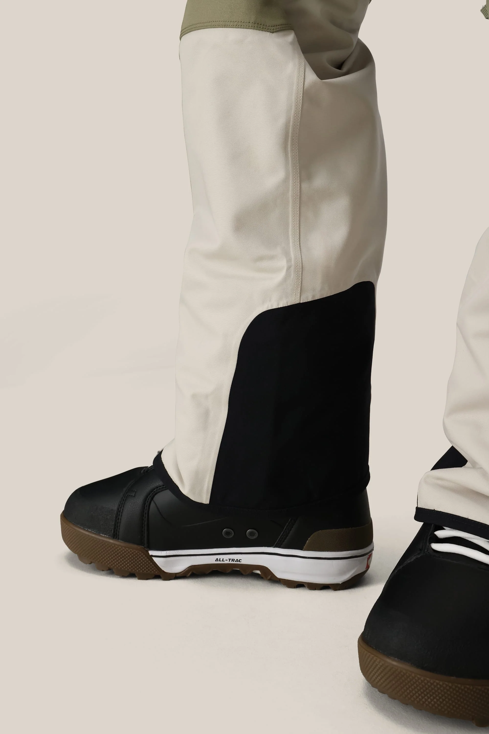 686 Men's Hot Lap™ Insulated Bib - Image 22