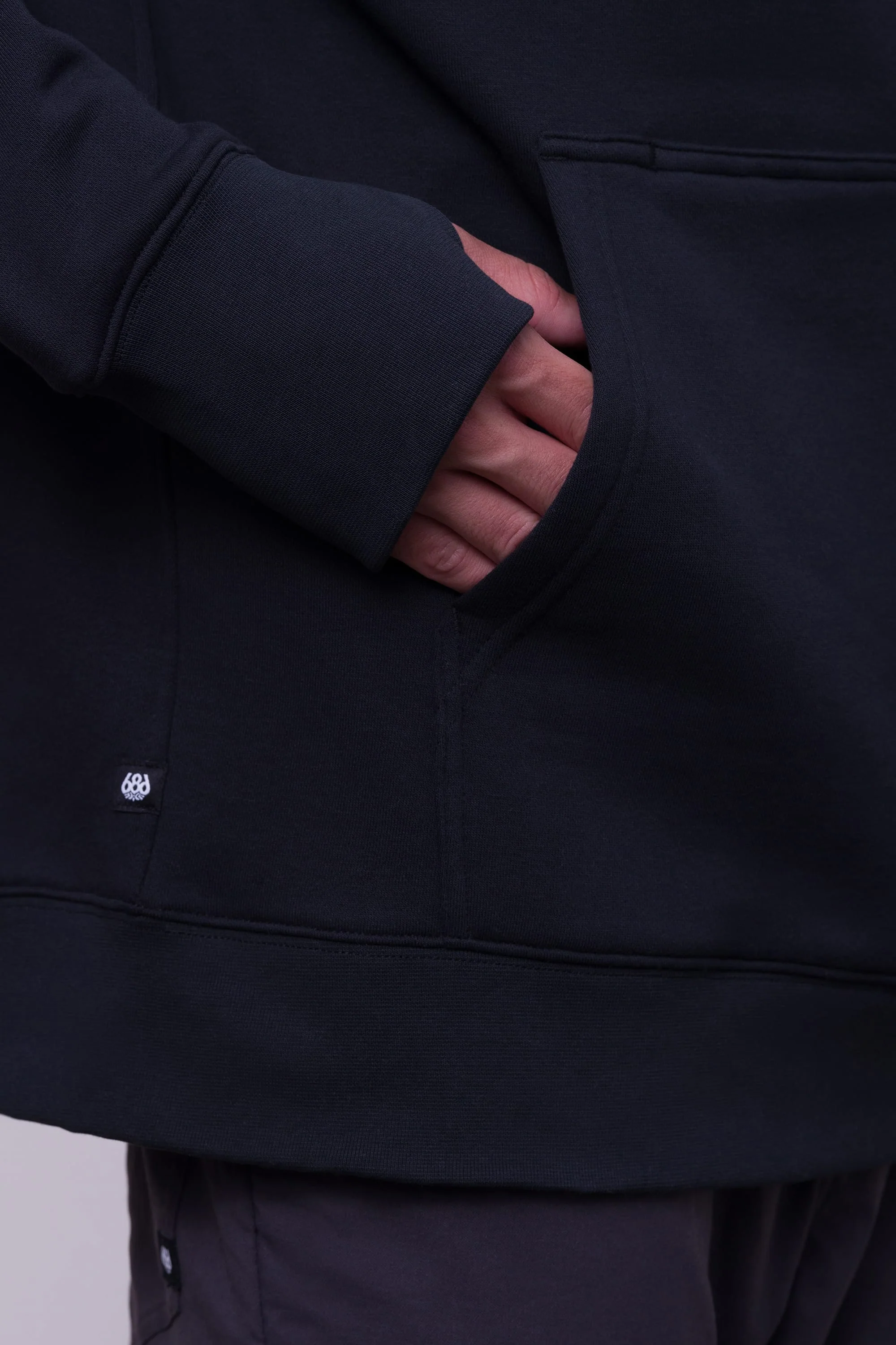 686 Men's Knockout Pullover Hoody - Image 4