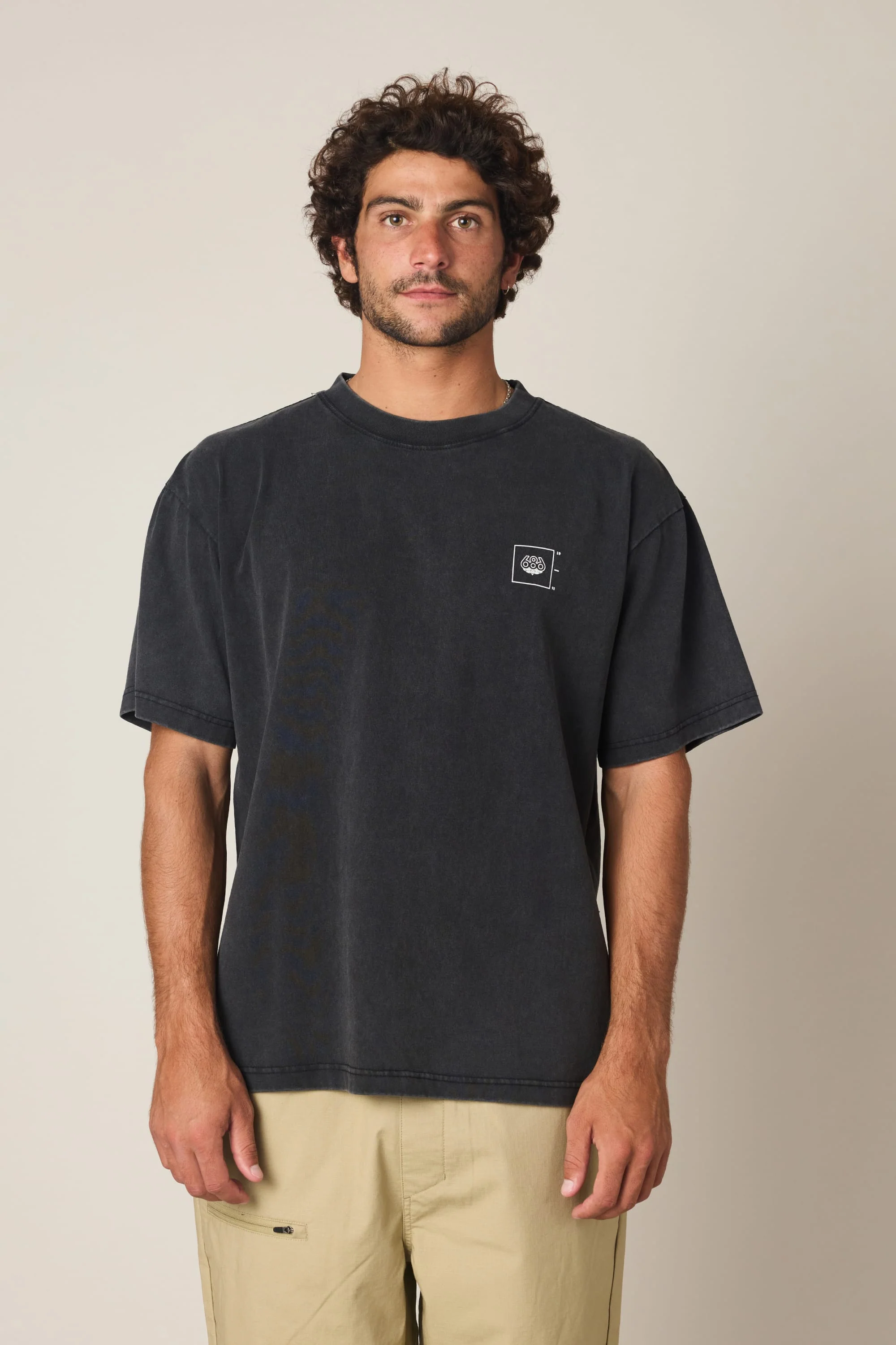 686 Peaks Relaxed SS Tee - Image 4