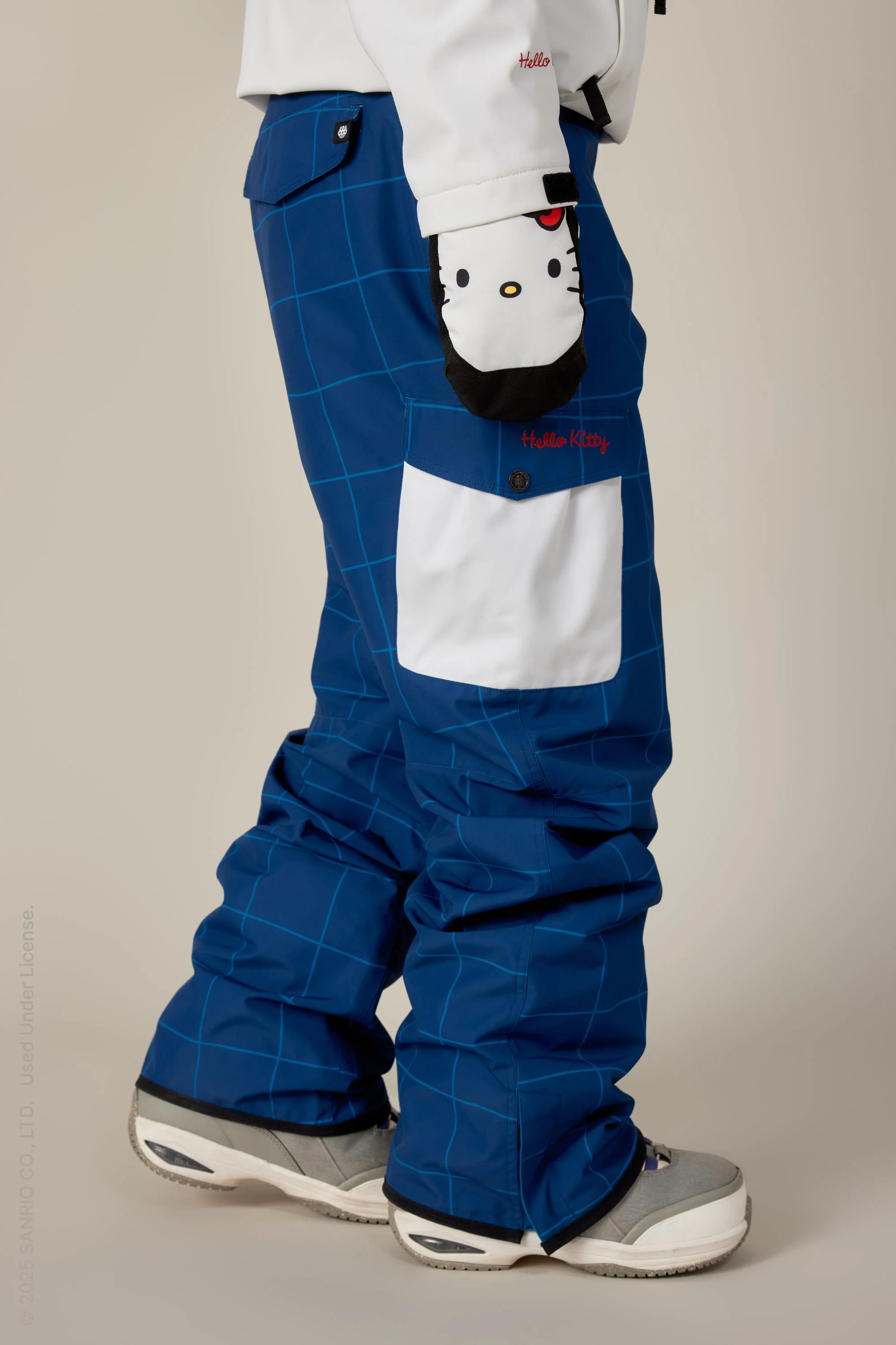 686 Women's Aura™ Insulated Cargo Pant - Image 35