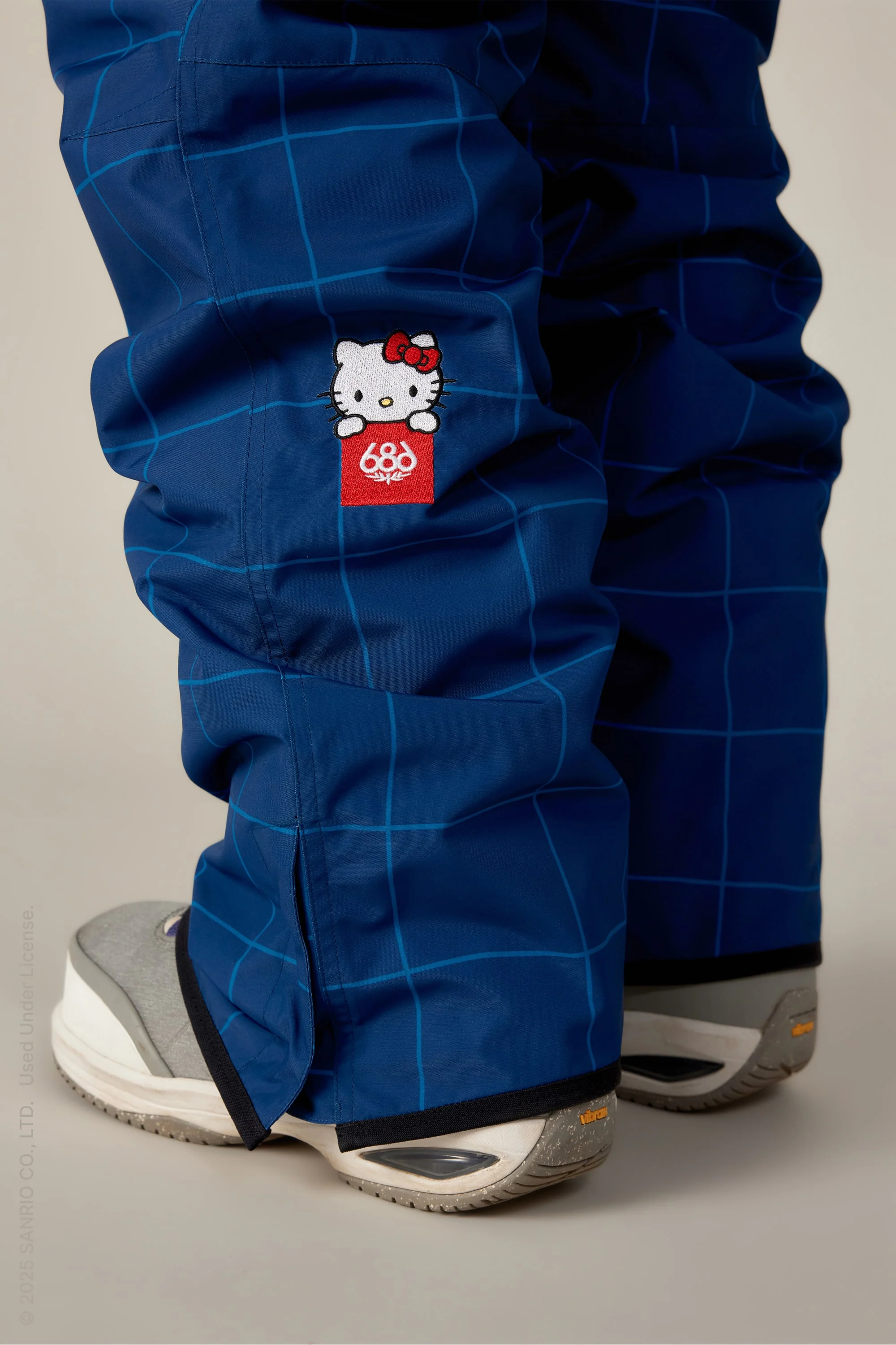 686 Women's Aura™ Insulated Cargo Pant - Image 36