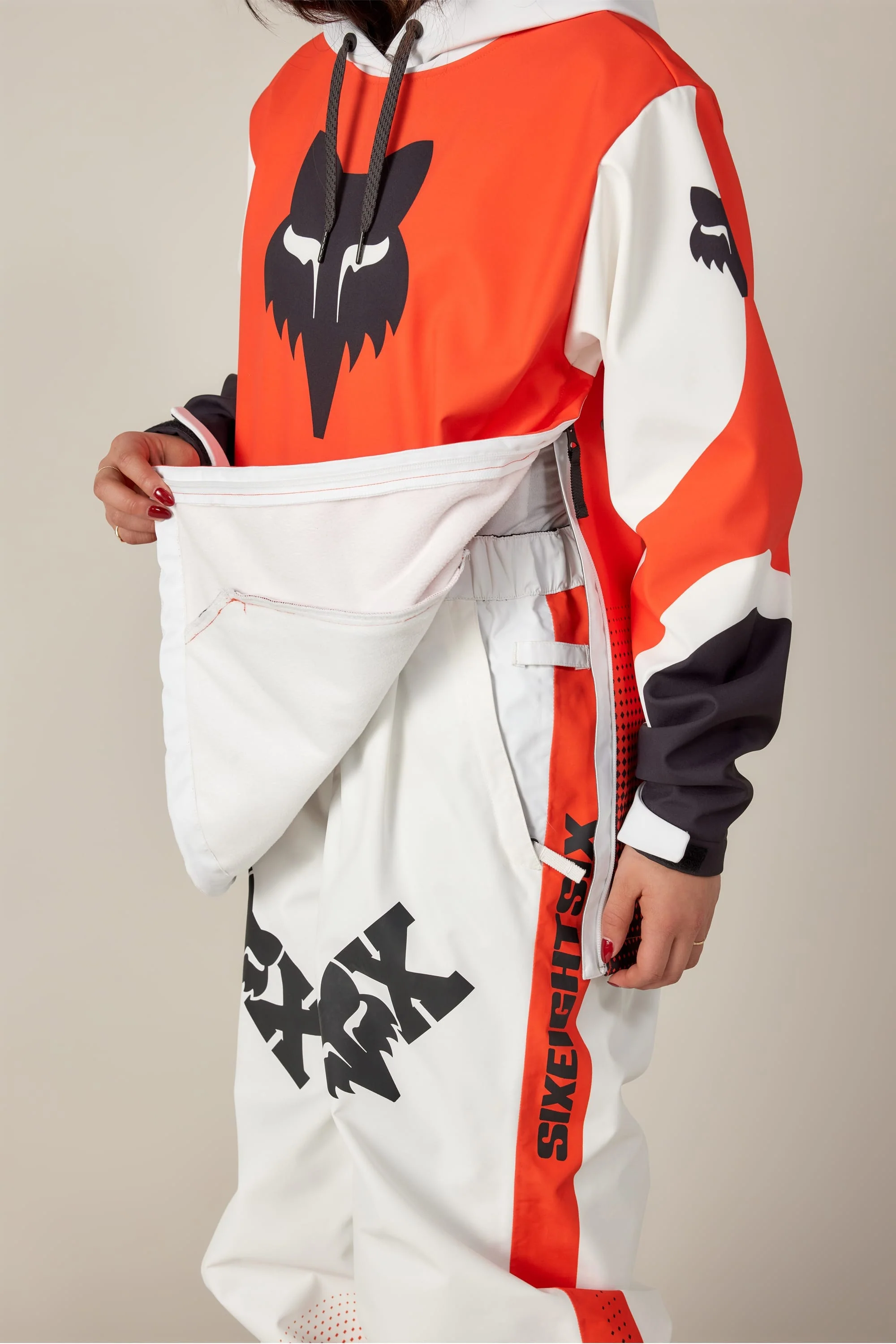 686 Women's Fox Racing 97 Waterproof Hoody - Image 4