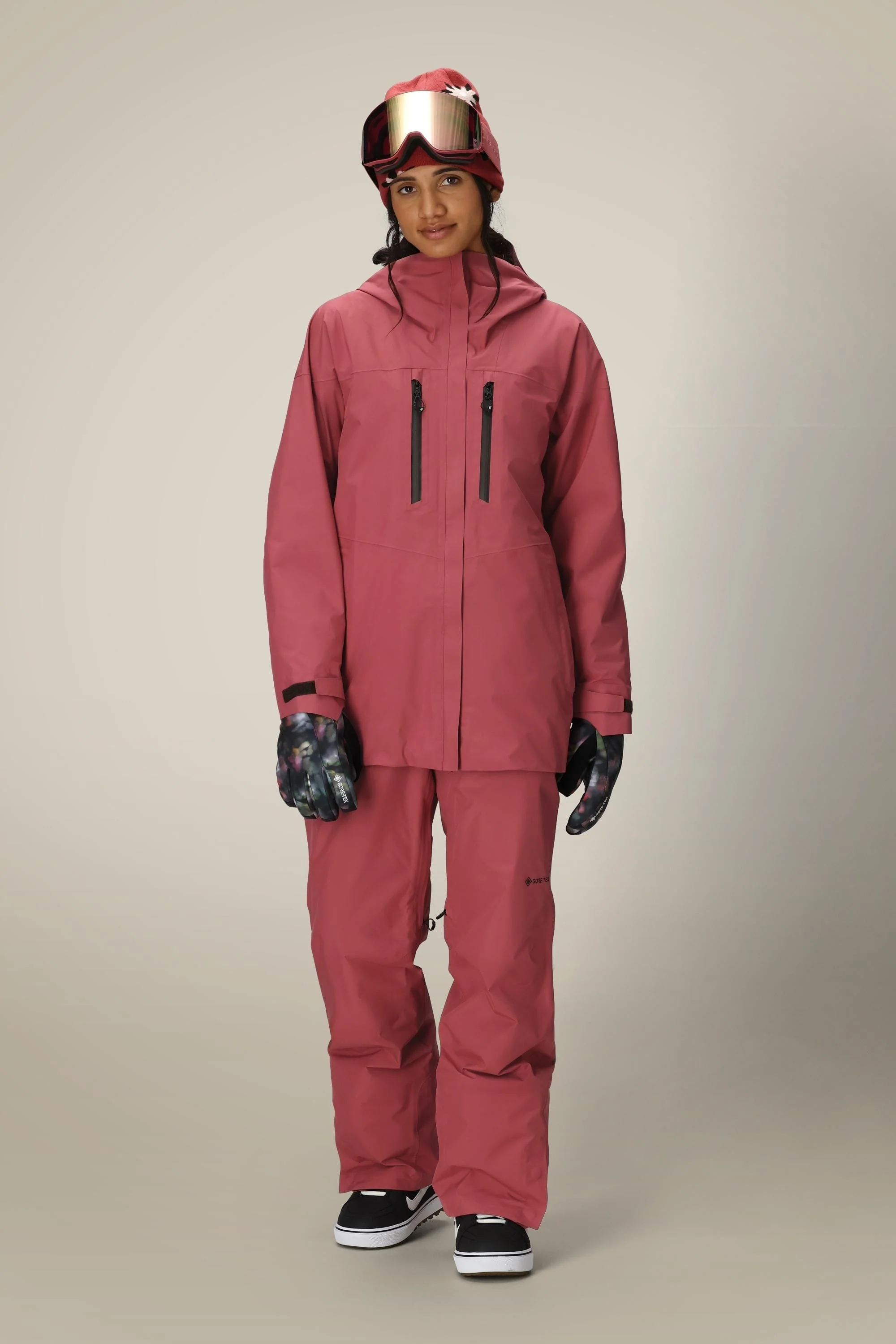 686 Women's GORE-TEX Skyline Thermagraph® Jacket - Image 24