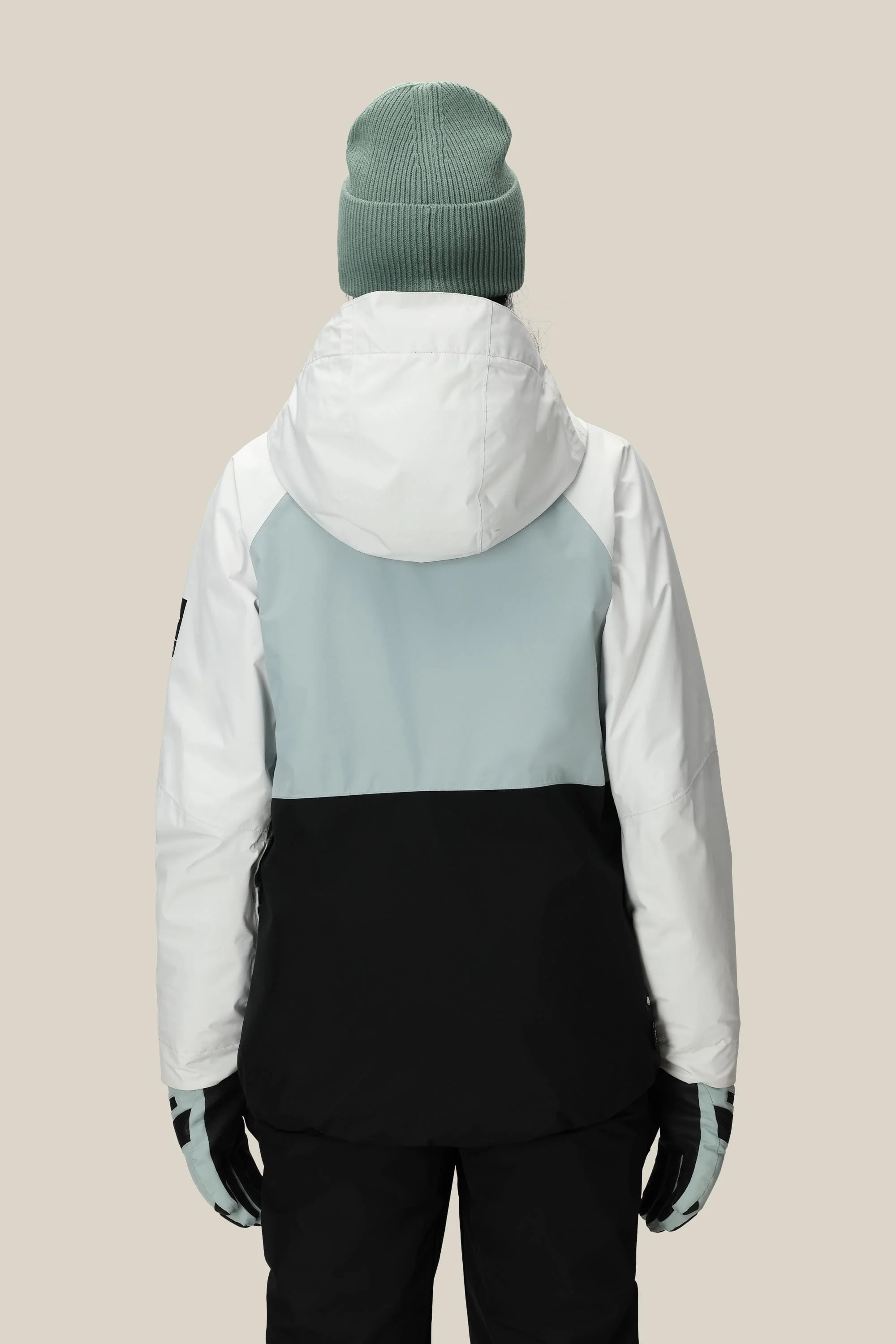 686 Women's GORE-TEX Willow™ Insulated Jacket - Image 14