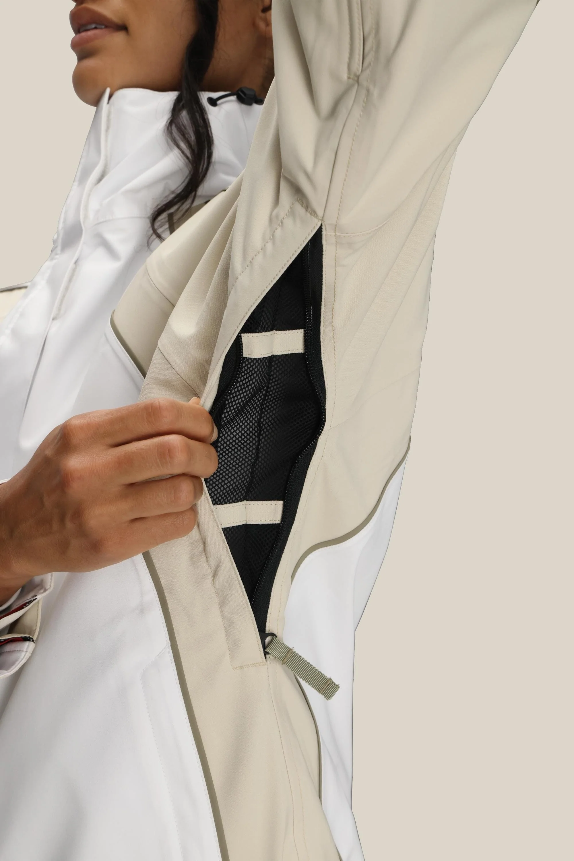 686 Women's Hologram™ Shell Jacket - Image 21