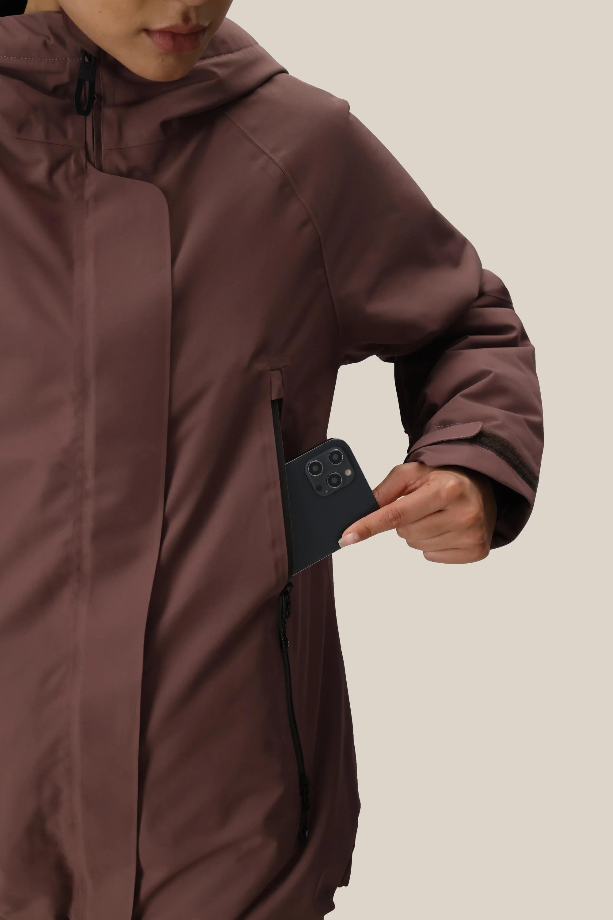 686 Women's Whisper™ Insulated Jacket - Image 19